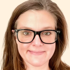 Carly Schwartz, Psychologist