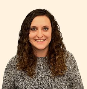 Sarah Elizabeth Lukas, Therapist