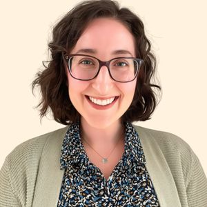 Jessica Janus, Therapist