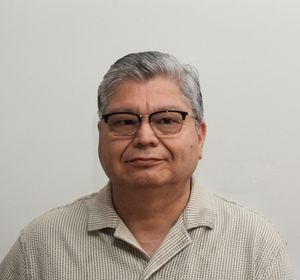 Noe Alonzo, Therapist
