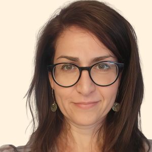 Limor Watson, Psychologist
