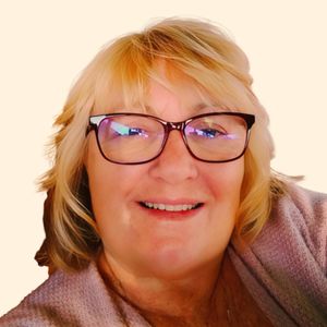 Julie Buccarelli, Nurse Practitioner