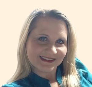 Christy McWaters, Therapist