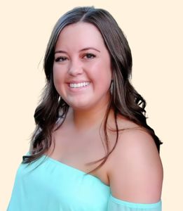 Cailee Horton, Therapist