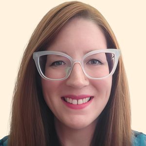 Laura Kastraba, Psychiatrist