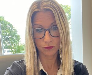 Dana Savidge, Psychologist
