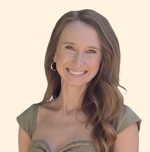 Kaylan Cooper, Therapist