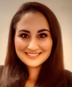 Aneesa Vaez-Iravani, Therapist