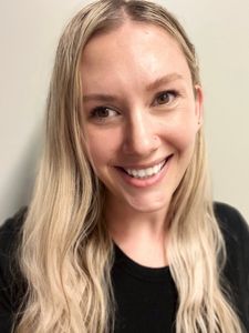 Emily Vanderbleek, Psychologist