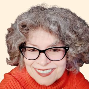 Laura Troy, Therapist