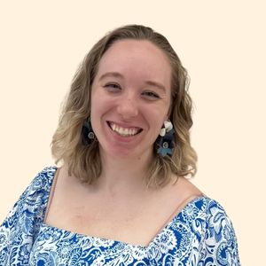 Madison Andrews, Therapist