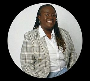 Kris Thomas, Therapist