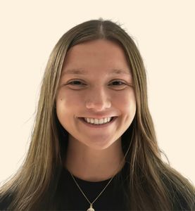 Abbey Thalacker, Therapist