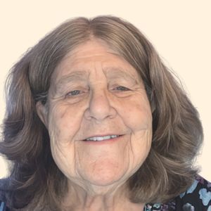 Cynthia Schlie, Therapist