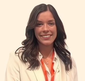 Kassi Wolfe, Therapist