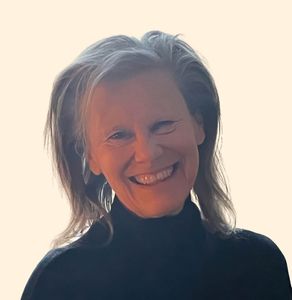 Karen Hunter, Therapist