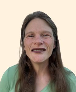 Mary Kennedy, Therapist