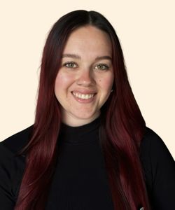 Alison Reynolds, Therapist