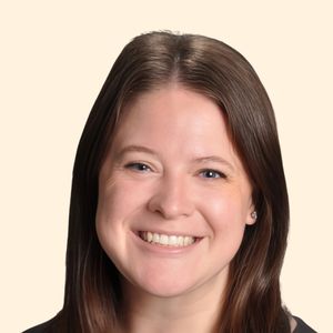 Brittni Liebhauser, Therapist