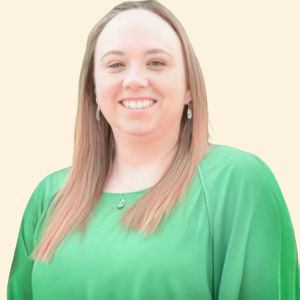 Taylor Kleshick, Therapist