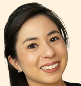 Anna Constancia, Therapist