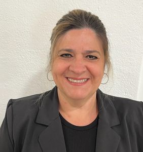Adelina Ferreira, Therapist