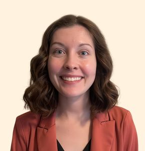 Jordyn Miller, Therapist