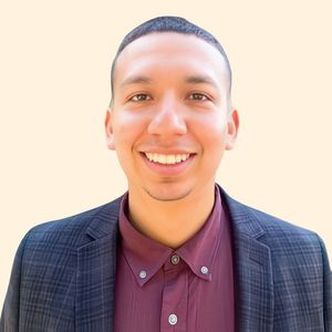 Cesar Rocha, Therapist