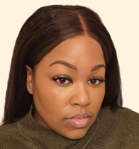Vanessa Kelly, Therapist