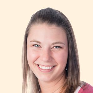 Amanda Bernal, Therapist