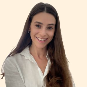 Adrianne Averbukh, Therapist