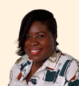 Carolnette Arbouine, Therapist