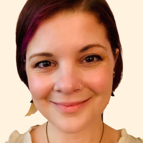 photo of LifeStance provider Darcy Leon, MS, NP