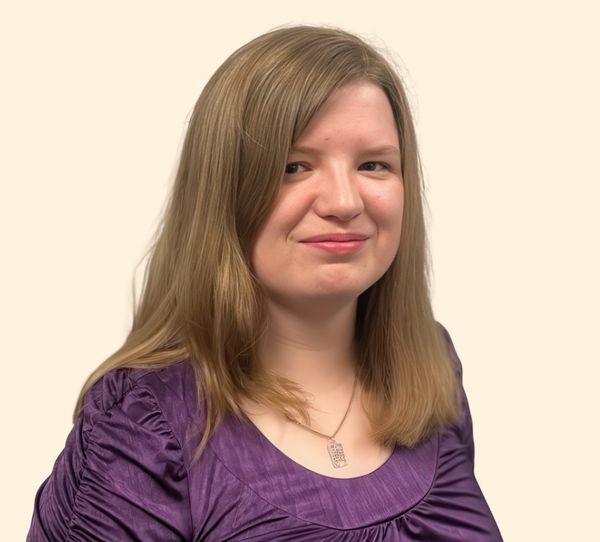 Victoria Fetter, Therapist