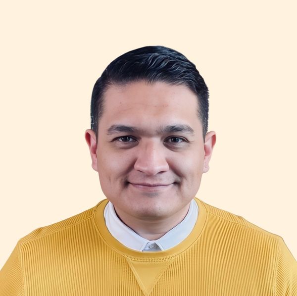 Ernesto Cruz, Therapist