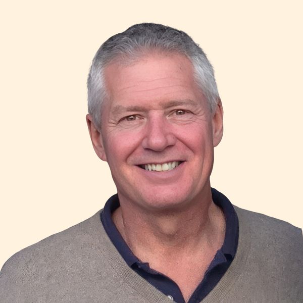 Frank Bond, Therapist