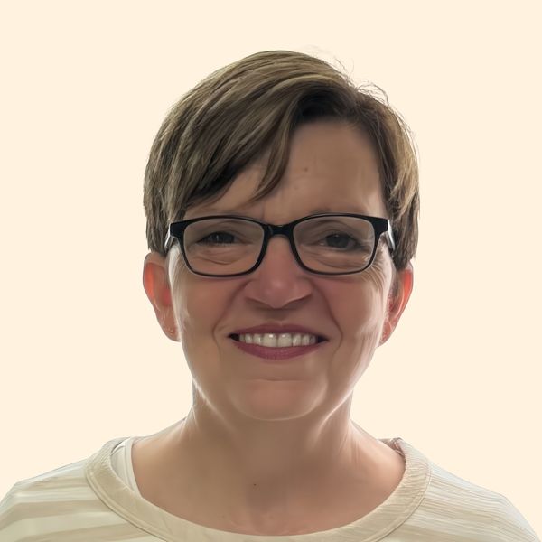 Susan Thompson, Therapist
