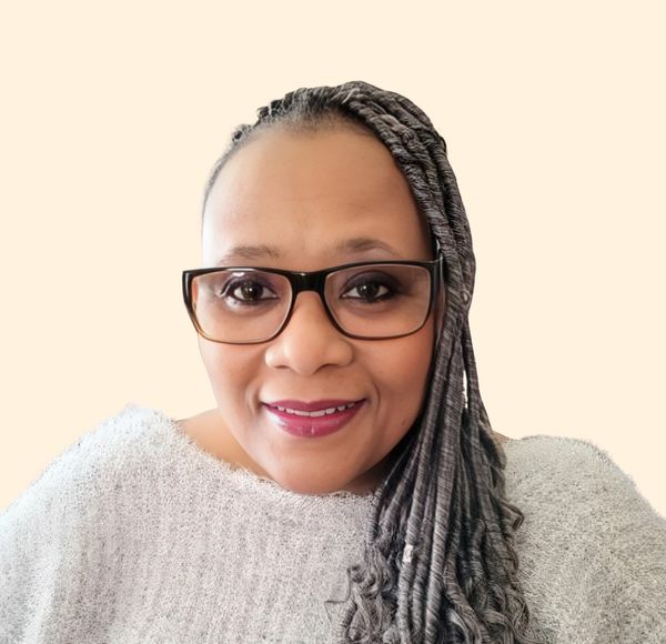 Patt Carrington, Therapist