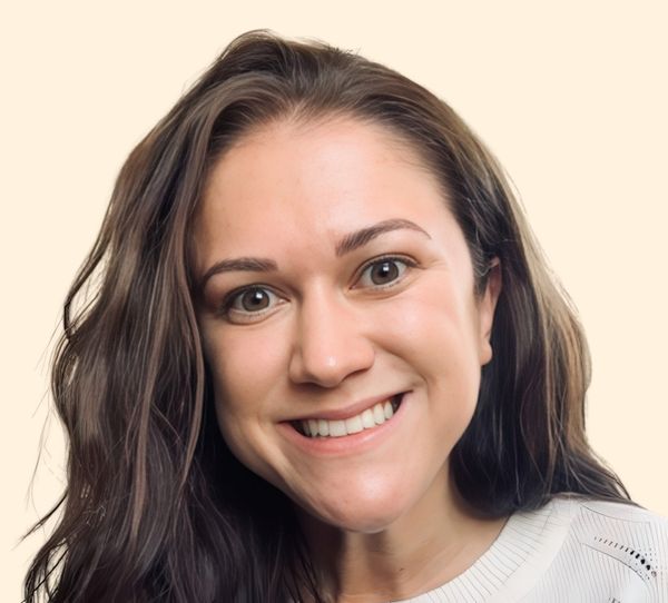 Kaitlyn Barnett, Therapist