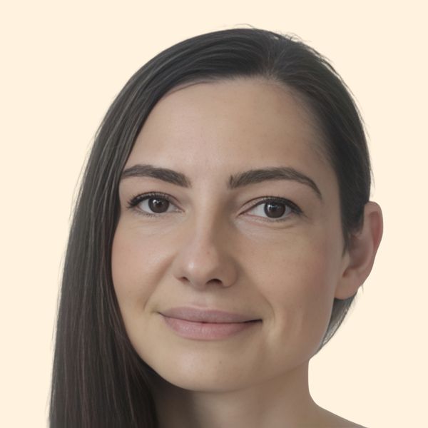 Jennifer Lev, Therapist