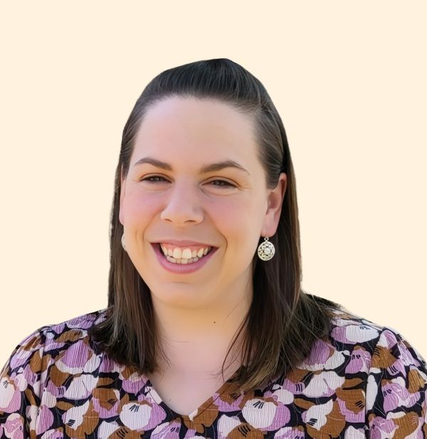 Jessica Cooper, Therapist