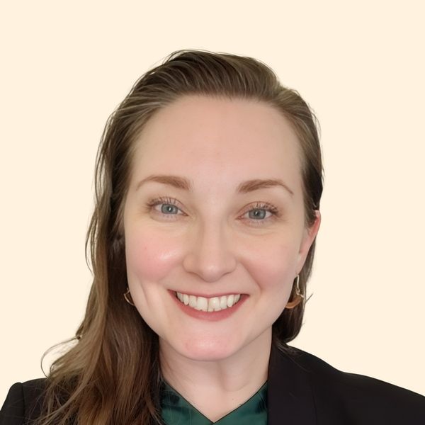 Karen Shamus, Therapist