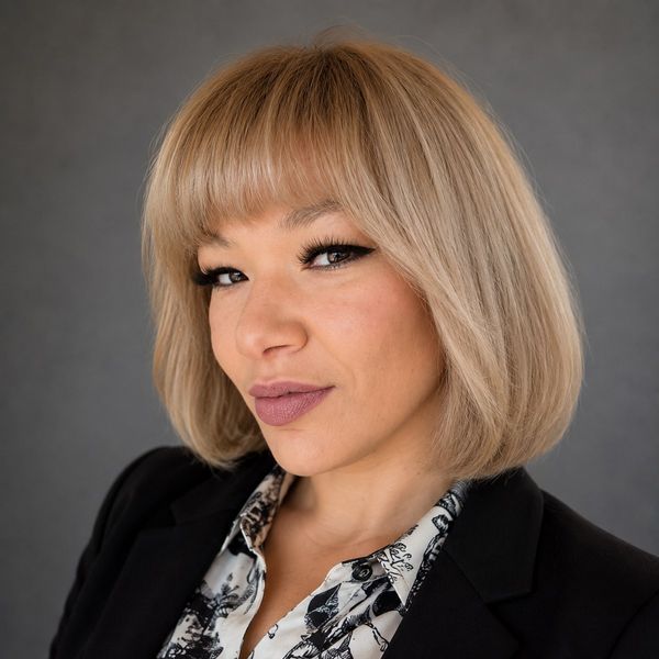 Charlie-Mae Johnson, Therapist