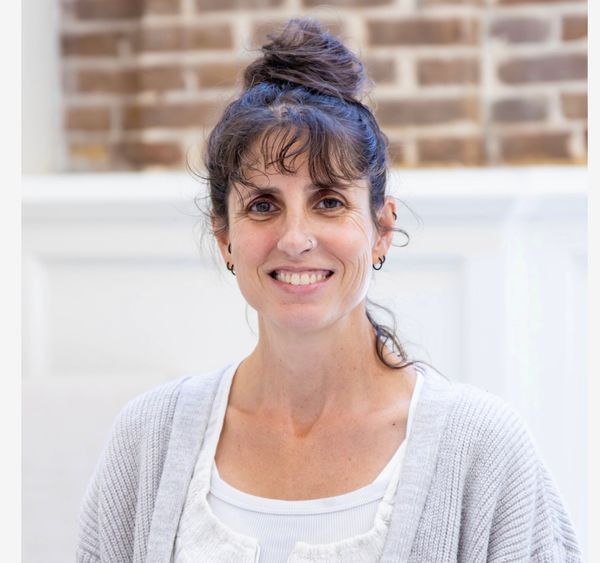 Hoog, Gabriele A., Therapist