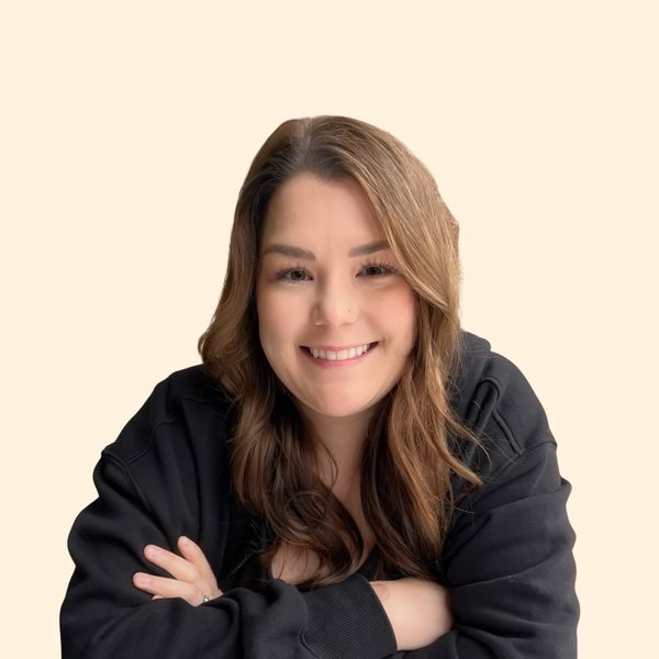 Sara Padilla, Therapist