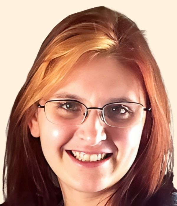 Julia Shaughnessy, Therapist