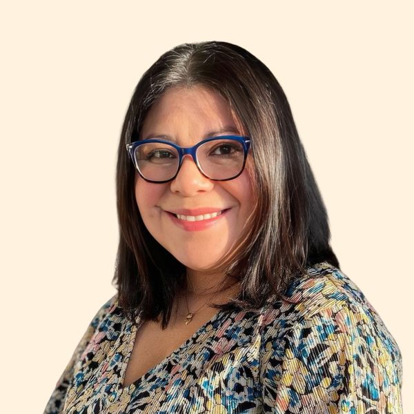 Laura Ramos, Therapist