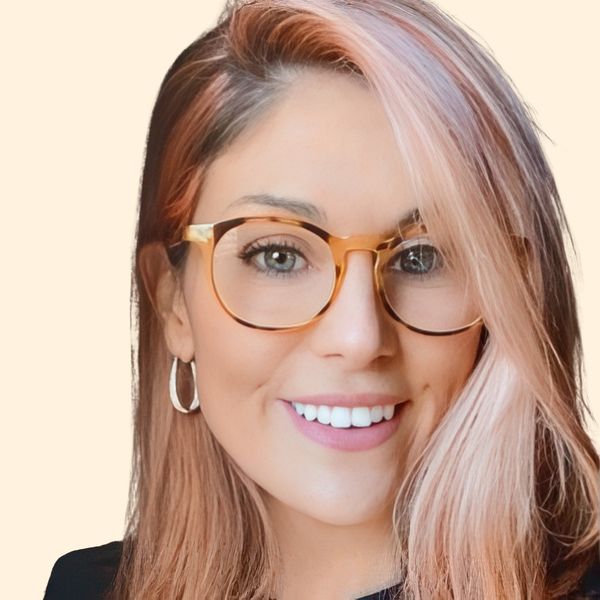 Allison Moore, Therapist