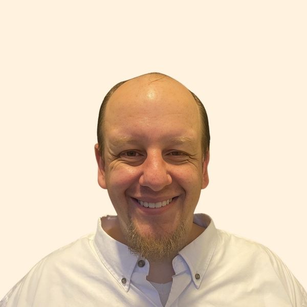 Craig Stratton, Therapist