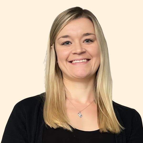 Julie Waseleski, Therapist